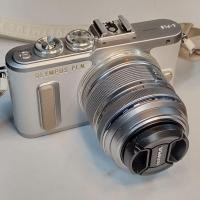 ราคา กล้อง Olympus pen E-PL8 mirrorless camera สภาพสวย (18066693141)