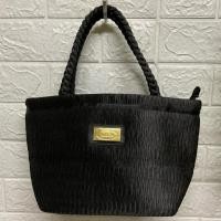 ราคา กระเป๋าถือ กระเป๋าออกงาน ใบเล็ก น่ารัก นารายา ใหม่มาก กว้าง 12 สูง 7 ก้น 5 นิ้ว ราคา 250 บาท (43463828154)