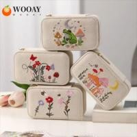 ราคา Wdgw กล่องเก็บเครื่องประดับ, ปักแสดงเครื่องประดับขนาดเล็ก ,สี่เหลี่ยมผืนผ้าแบบพกพาสีเบจต่างหูสร้อยคอแหวนจัด (44262304066)