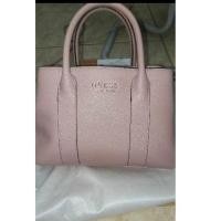 ราคา กระเป๋า Guess 11" ถือได้ สะพายได้ (27135310925)