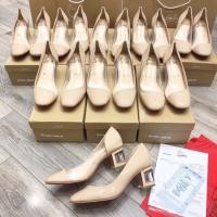 ราคา รองเท้าใส่สบายสุดๆ-รัก (44108830882)