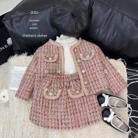 ราคา ส1020 - ชุดราตรีลายทางสีชมพูเข้มสาวสวย (2 รายละเอียด) (40158824670)
