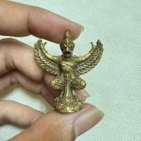 ราคา พญาครุฑองค์ครู หลวงพ่อวราห์ เป็นพญาครุฑมหาอำนาจ งานหล่อทองเหลือง (27430633784)