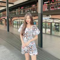 ราคา จั๊มสูทขาสั้นพิมพ์ลาย งานป้าย88 สี: ขาว (6384225305)
