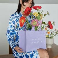 ราคา (Used) ส่งต่อกระเป๋า everyday apparels tote bag สีม่วง (26812850214)