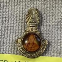 ราคา เข็มกลัด หลวงปู่ครูบาชัยยะวงศาพัฒนา วัดพระพุทธบาตรห้วยต้ม อ.ลี้ จ.ลำพูน (22216287315)