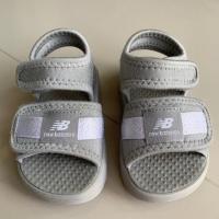 ราคา รองเท้าแตะเด็ก new balance ขนาด 13ซม. (มือสอง) (3808268402)