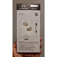 ราคา (ลดล้างสต๊อก ของใหม่) SoundMAGIC PL30+C หูฟัง Sport อินเอียร์ พร้อมไมค์+Volume Control รองรับ iOS Androids (17114272004)