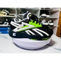 ราคา รองเท้า reebok มือสอง (26790320411)