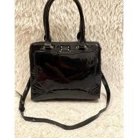 ราคา กระเป๋าหนัง มือสอง แบรนด์ PAULS BOUTIQUE LONDON สภาพสวย มีช่องใส่ของช่องใหญ่ 1 ช่อง ภายในสะอาด (29513542116)