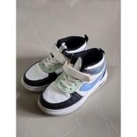 ราคา รองเท้ามือสองรองเท้าหุ้มข้อเด็กเบอร์30 (42204339231)