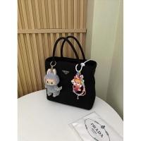 ราคา Used !Prada Nylon Tote Bag ของแท้ สีดำ สวยมาก (16097146063)