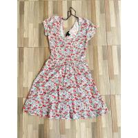ราคา FOREVER 21 Floral Dress (22786536309)