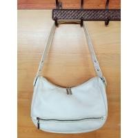 ราคา Lacoste shoulder bag ️หนังแท้100% (28357157294)