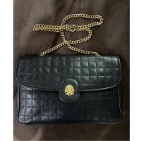 ราคา Extremely rare Celine vintage crossbody bag เซลีน ซีลีน กระเป๋าแบรนด์เนม มือสอง ของแท้ (9189756965)