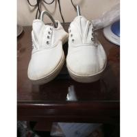 ราคา รองเท้าผ้าใบมือสองสีขาว (43914434433)