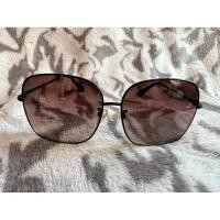 ราคา Charles & Keith แท้มือสอง Follow Oversized Cat2lens 100%UV PROTECTION 60-13-135 CK3-51280084 Sunglassสีเทาดำไล่สี (26013640676)