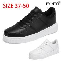 ราคา ขนาดใหญ่ 37-50 คู่กีฬารองเท้าวิ่งหนังกันน้ําผู้ชายรองเท้าผ้าใบ Super Light Anti-Slip Flat Sole ผู้หญิงสเก็ตบอร์ดรองเท้าเดินแข็งแรง Trainers สีดําสีขาว (28212654493)