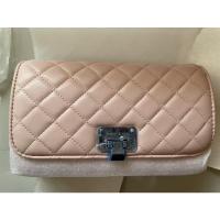 ราคา charles&keith ck2-70160082-2pink (18458912082)