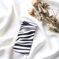ราคา Zebra iPhone 6/6s/6+/6s+/7/7+/8/8+/X เคสแข็ง เปิดหัวท้าย ผิวสีขาวจะเป็นหนังเรยอน (610097412)