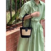 ราคา ส่งฟรี กระเป๋าสานทรงกระบอก สไตล์เกาหลี (20539166153)