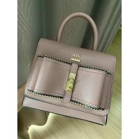 ราคา กระเป๋าแฟชั่นทรงหน้าโบว์ปั้ม LYN (3555738297)