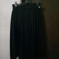ราคา กระโปรงพลีท(นิสิต) ยาว 24" (282334065)
