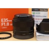 ราคา LENS SONY E-mount 35mm F1.8 OSS อดีตประกันศูนย์ สภาพสวย ใช้งานน้อย ไร้ฝ้า รา อุปกรณ์ครบกล่อง (14830424946)