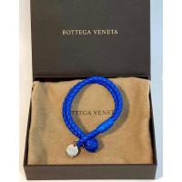 ราคา Bottega Veneta Leather Braclet Blue (รับประกันสินค้าแท้) (22048793889)