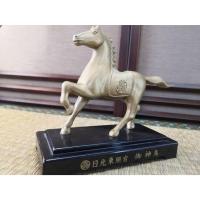 ราคา รูปปั้นม้ามงคลเป็นเหล็กหล่อสีทอง สภาพสวย (27357666535)