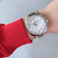 ราคา (พร้อมส่ง) นาฬิกาข้อมือสายผ้า มี 2สี น้ำตาล /สีน้ำเงินNEW COACH WATCH ลายซิกเนเจอร์สวยมากค่า เรียบ (26576831616)