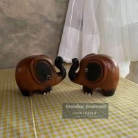 ราคา (1ตัว) ช้างไม้จามจุรี ช้างไม้แกะสลัก ช้างการ์ตูน (13735407707)