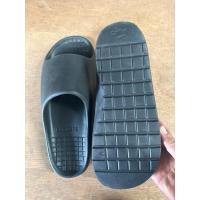 ราคา มือสอง Lacoste Size 42, UK 8.5 รองเท้าแตะใส่สบาย ส่งฟรี (42814055786)
