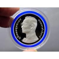 ราคา เหรียญเงินขัดเงา 600 บาท ที่ระลึก 6 รอบ ในหลวงรัชกาลที่9 พร้อมกล่องหนังใบเซอร์ (5162978050)