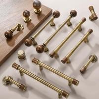 ราคา ที่จับทองเหลืองวอลนัท ที่จับตู้จีนใหม่ ที่จับลิ้นชักทองเหลืองสีเหลืองโบราณ ที่จับประตูตู้เสื้อผ้าไม้โบราณ (27437145502)