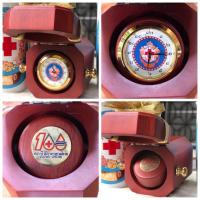 ราคา เก่ากว่า 30 ปี นาฬิกาตั้งโต๊ะ บรรจุกล่องไม้ ที่ระลึกวาระ 100 ปี สภากาชาดไทย 2436-2536 Thai Red Cross Centenary (23833079511)