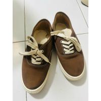 ราคา รองเท้าผ้าใบมือสองยี่ห้อRUBI (41158329354)