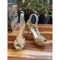 ราคา รองเท้าส้นสูงมือสอง size39 (20077102250)