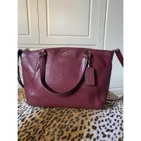 ราคา กระเป๋าทรงพัด/กระเป๋าสะพายข้าง Coach มือสองของแท้ (3790619167)