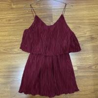 ราคา จั้มขาสั้นสายเดี่ยวอัดพลีท สีแดงเลือด (5416529495)
