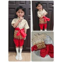 ราคา ชุดไทยเด็กชาย 3 ชิ้น เสื้อผ้าพิมพ์ทอง+โจงไหมเทียม+ผ้าคาดเอวไหมเทียม (28816353788)