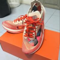 ราคา รองเท้าวิ่งผู้หญิง nike แท้ รุ่น zoom fly sp gpx rs ส่งฟรี (2175248732)