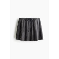 ราคา H&M(เอชแอนด์เอ็ม) กระโปรงมินิพลีต ผู้หญิง 1298835_1 (42767035254)