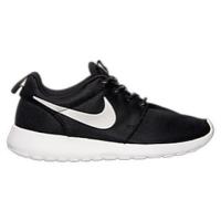 ราคา Women's Nike Roshe One Casual Shoes (34690580)