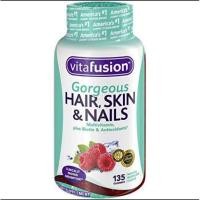 ราคา vitafusion Gorgeous Hair, Skin & Nails Multivitamin Plus Biotin & Antioxidants Gummy ขนาด 135 Gummies (10738917284)