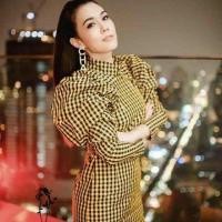 ราคา งานป้าย งานดารา งานตามหา (5407609390)