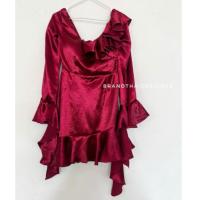 ราคา Made Of Fabric ชุดเดรสแดงผ้าซาติน (ของแท้ 100%) (41004838709)