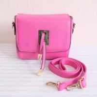 ราคา กระเป๋าสะพายสีชมพูบานเย็น (1246453818)
