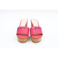 ราคา ✅ สินค้าใหม่ พร้อมส่ง! LYN รองเท้าส้นเตารีดสูง 3 นิ้ว สีชมพู พื้นรองเท้าสูงและหนา ใส่สบาย ของแท้ % (Shop ไทย) (18730749827)