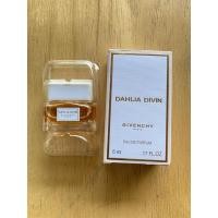 ราคา Givenchy Dahlia Divin EDP 5 ml.จีวองชี่น้ำหอมมินิ 5 มิล (15303978053)